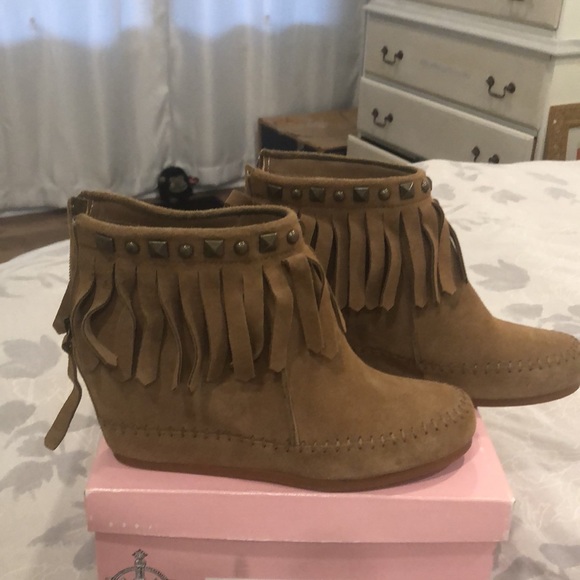 Booties - Picture 2 of 3